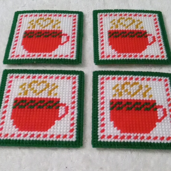 ❤️Christmas teacup coasters - Picture 1 of 3